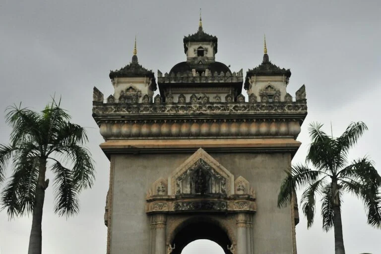 Das Patuxai-Monument in Vientiane, Laos