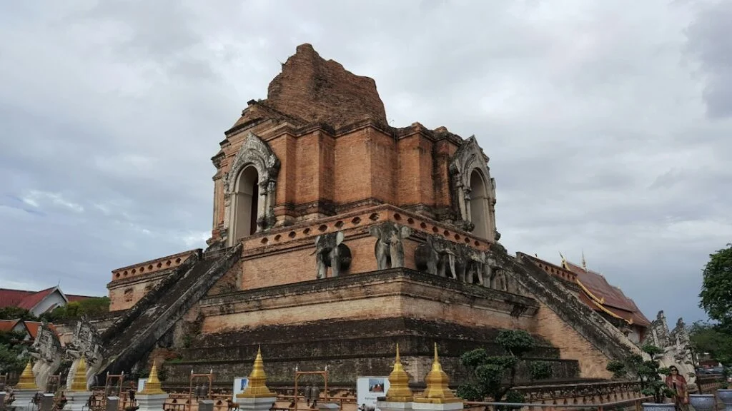 Wat Chedi Luang in Chiang Mai, Nordthailand